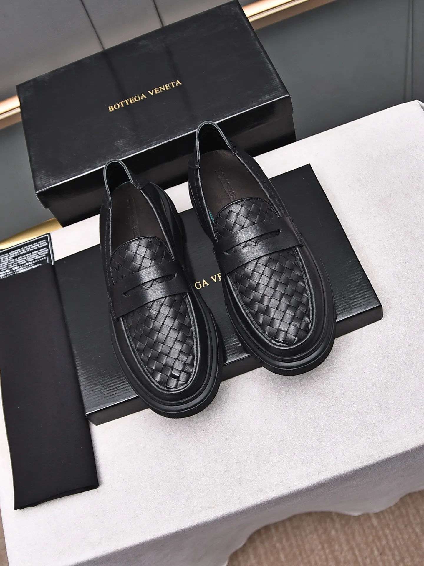 Men's Men's Shoes💰520 [One-step-up] BOTTEG* VENET* - high-end boutique Size: 38-44 (45 customized) BV new product, first-layer cowhide artificially woven classic style and contemporary fashion temperament harmoniously blend, rubber sole is light and flexible, water-dyed cowhide lining! [Taobao, Tmall, and live streaming are the first choices]